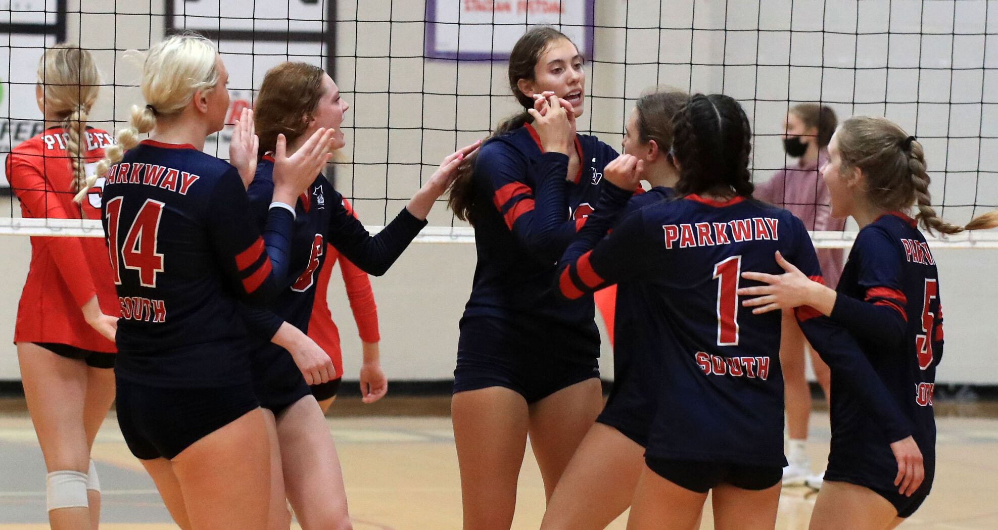 Kirkwood vs. Parkway South girls volleyball